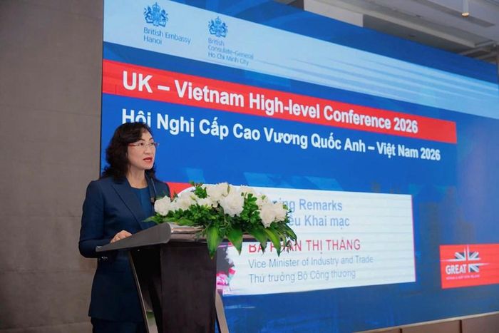 Thứ trưởng Bộ Công Thương Phan Thị Thắng phát biểu tại Hội nghị. Ảnh: Bộ Công Thương