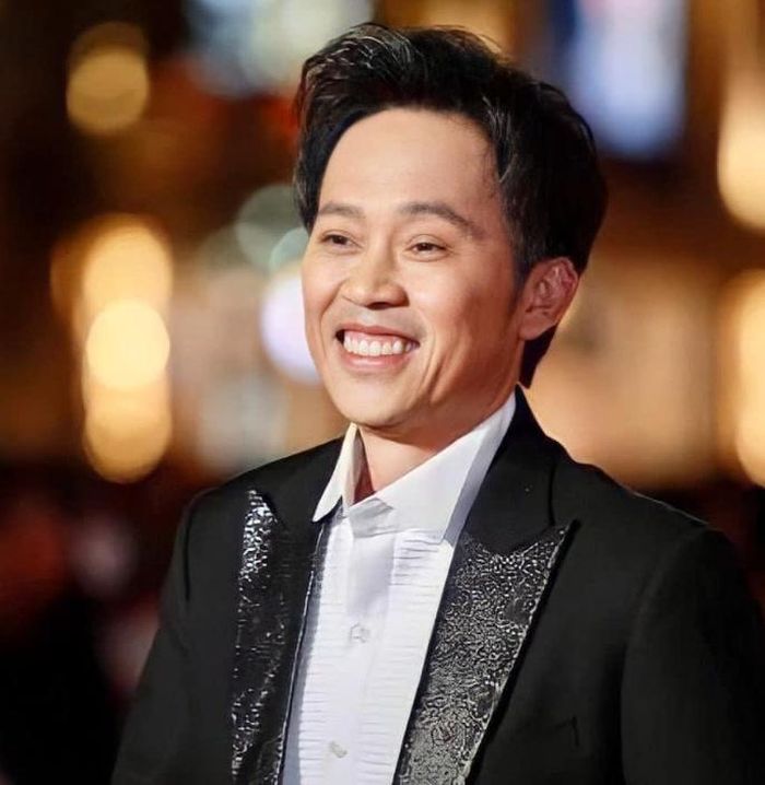 Nghệ sĩ Hoài Linh.
