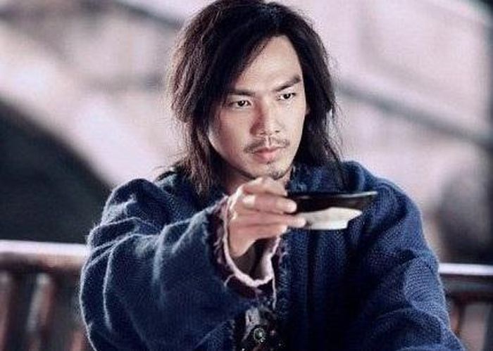 Du Thản Chi gây chú ý với câu chuyện luyện nội công đặc biệt trong Thiên Long Bát Bộ.