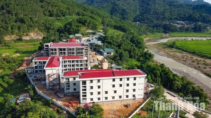 Theo lãnh đạo UBND xã Tam Thanh, Trường Nội trú liên cấp Tiểu học và THCS Tam Thanh là một trong những công trình giáo dục trọng điểm, được kỳ vọng sẽ cải thiện điều kiện dạy và học cho học sinh khu vực biên giới, góp phần nâng cao chất lượng giáo dục tại địa phương.