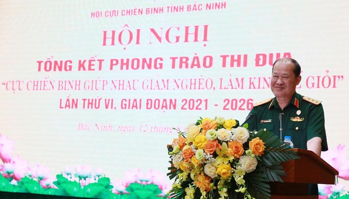  Thượng tướng Bế Xuân Trường phát biểu tại hội nghị. 