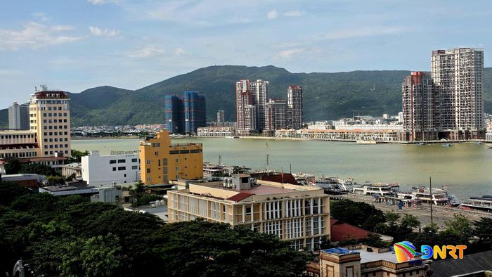 Một góc nội thị thành phố. Ảnh: TRỌNG HUY