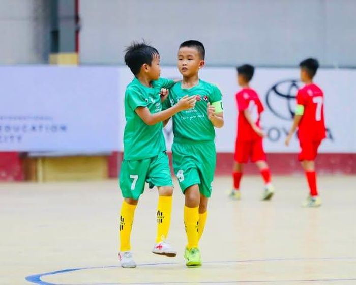 U.9 Khuyến nông Đồng Nai (áo xanh) thắng U.9 Phú Thọ tỷ số 3-0 ở trận mở màn tại bảng D. Nguồn: Facebook