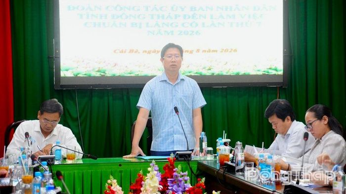 Đồng chí Huỳnh Minh Tuấn phát biểu sau buổi khảo sát.