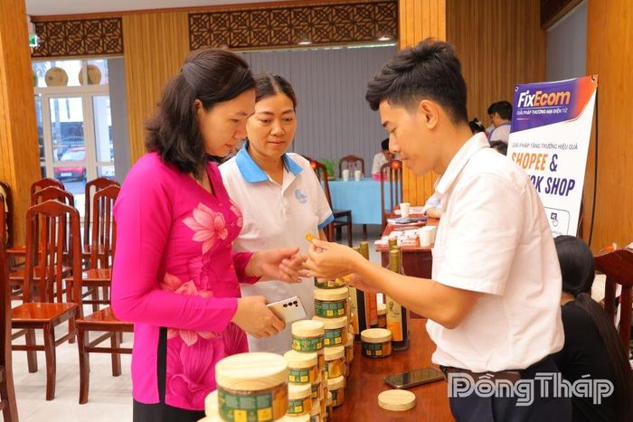 Các sản phẩm chế biến từ nông sản mở thêm dư địa gia tăng giá trị, góp phần kết nối vùng nguyên liệu với thị trường và người tiêu dùng.