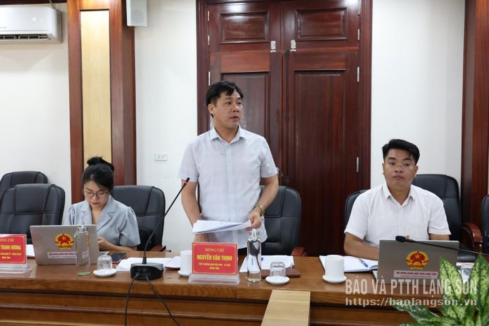 Lãnh đạo Ban Văn hóa - Xã hội HĐND tỉnh phát biểu ý kiến tại buổi làm việc 