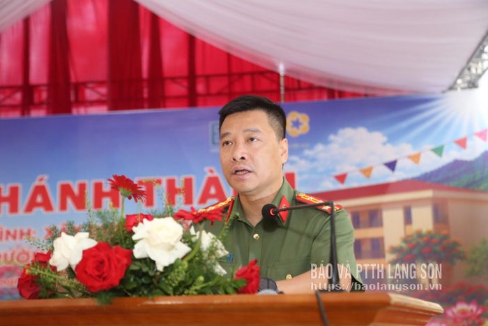 Đại tá Vũ Thanh Tùng, Giám đốc Công an tỉnh phát biểu tại lễ khánh thành 