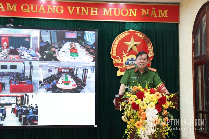 Lãnh đạo Văn phòng Cơ quan Cảnh sát điều tra, Công an tỉnh phát biểu thảo luận tại hội nghị