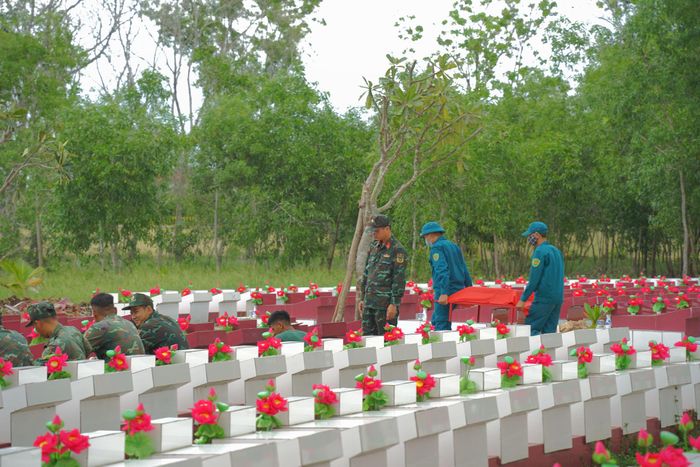 Khẩn trương trên Nghĩa trang Liệt sĩ Bình Thuận