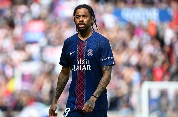 Bradley Barcola là mục tiêu hàng đầu của Liverpool.