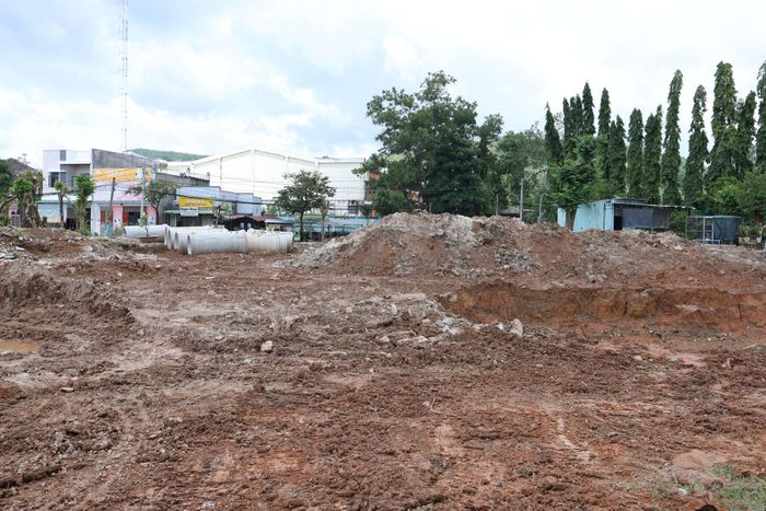 Hiện trạng khu vực đang thi công