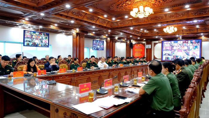Các đại biểu tham dự hội nghị