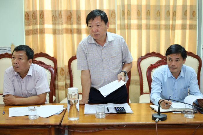 Phó Giám đốc Sở Nông nghiệp và Môi trường Huỳnh Duy Khôi phát biểu tại buổi làm việc