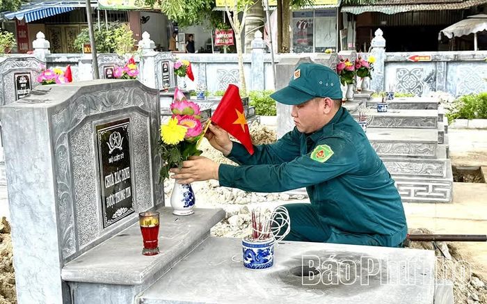 Anh Đại Quang Chiến - Dân quân tự vệ xã Yên Lạc tự hào khi được góp sức trong hành trình xác định danh tính hài cốt liệt sĩ.