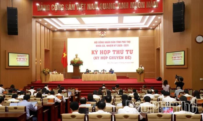 Quang cảnh phiên bế mạc.