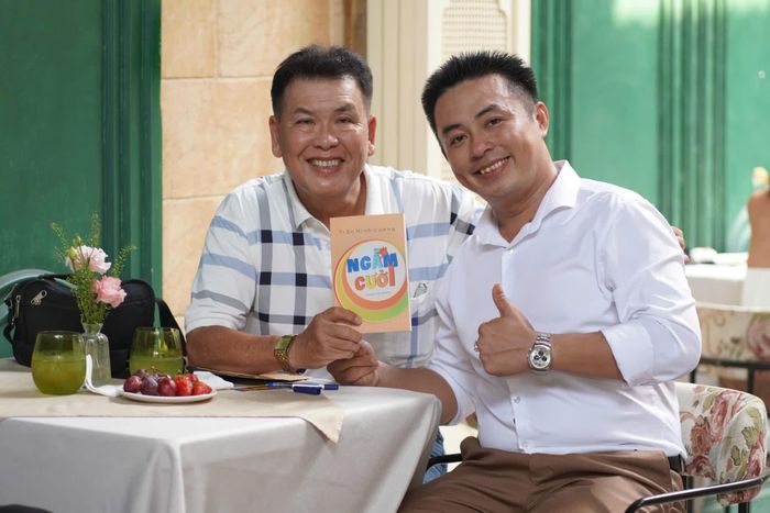 Đạo diễn Trần Minh Cường cho xuất bản Tác phẩm Ngẫm cười.