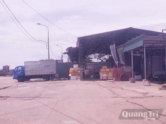 Qua thanh tra, phát hiện tại Ban Quản lý Cảng cá và Đăng kiểm tàu cá có nhiều tồn tại, hạn chế, vi phạm cần được chấn chỉnh, khắc phục - Ảnh: B.T