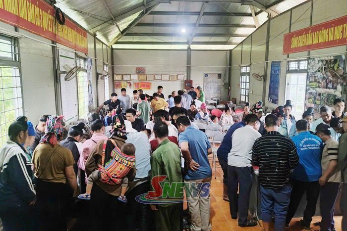 Cao điểm thực hiện Chiến dịch 90 ngày làm sạch cơ sở dữ liệu đất đai tại xã Chiềng Mai.