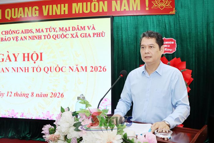 Đồng chí Vi Đức Thọ, Ủy viên Ban Thường vụ Tỉnh ủy, Phó Chủ tịch Thường trực HĐND tỉnh, phát biểu tại Ngày hội.