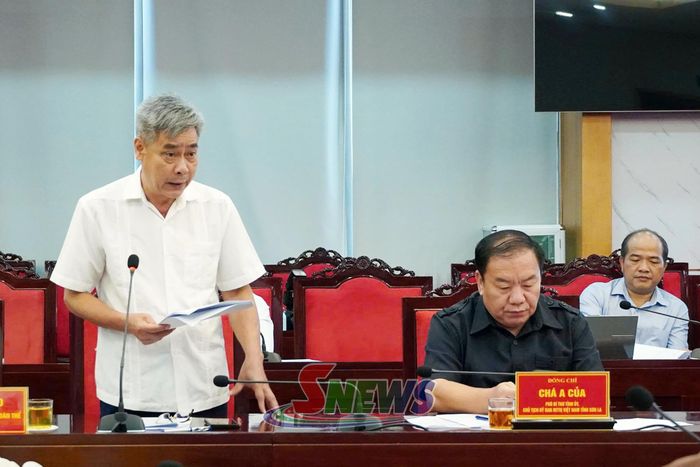 Lãnh đạo Ban Tuyên giáo và Dân vận Tỉnh uỷ phát biểu tại cuộc làm việc.