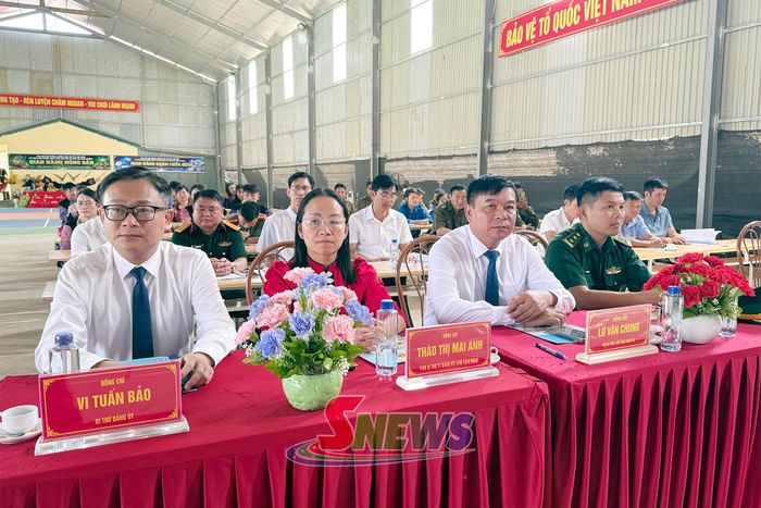 Các đại biểu dự Ngày hội.