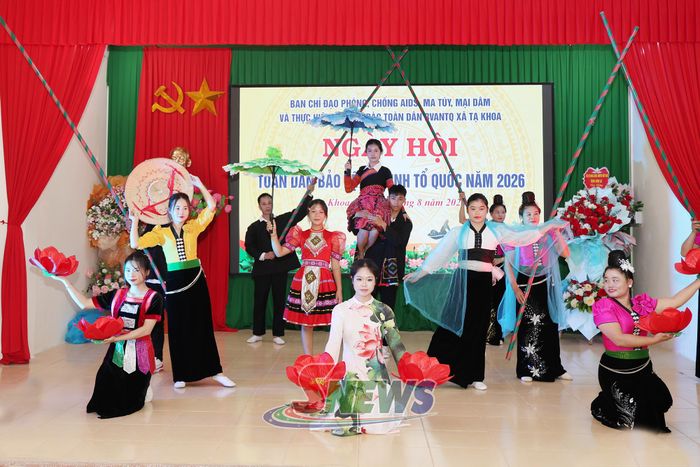 Tiết mục văn nghệ tại ngày hội.