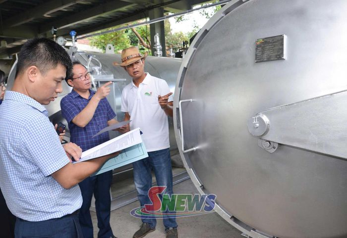 Máy sấy chân không của HTX Dịch vụ Phát triển Nông nghiệp 19/5, phường Vân Sơn.