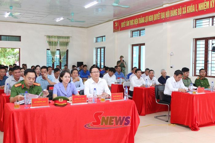 Các đại biểu dự ngày hội.