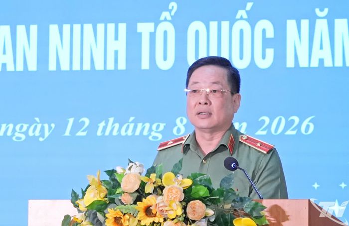 Thiếu tướng Bùi Đức Hải, Giám đốc Công an tỉnh phát biểu chỉ đạo Ngày hội.