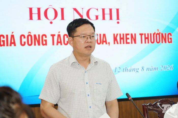 Đồng chí Đinh Quang Tuyên phát biểu kết luận Hội nghị.