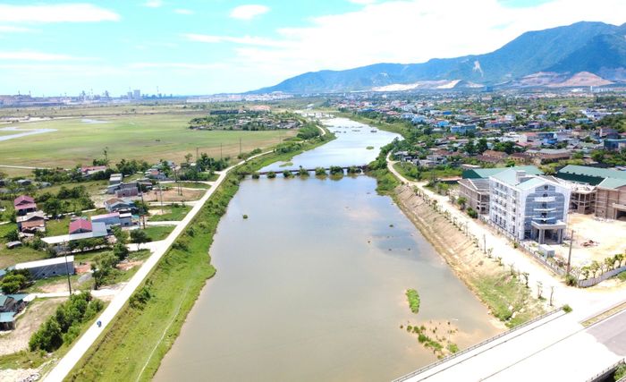 Dự án mới đây sẽ tiếp nối hệ thống tách nước phân lũ trước đó, đồng thời bổ sung hồ điều hòa và mở rộng cống Tây Yên.