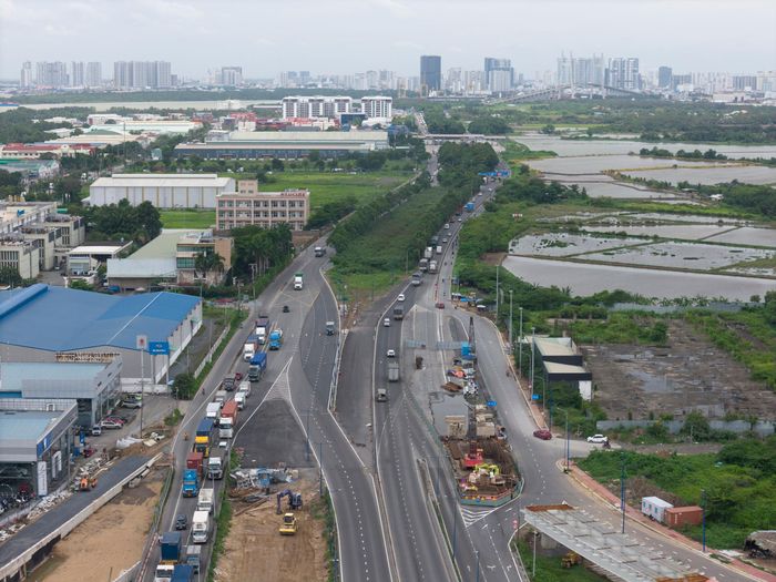 UBND phường Cát Lái có trách nhiệm đẩy nhanh tiến độ giải ngân vốn đầu tư công, thực hiện thanh toán, quyết toán dự án đúng quy định, nhằm bảo đảm hoàn thành công tác bồi thường, giải phóng mặt bằng theo kế hoạch đã điều chỉnh.
