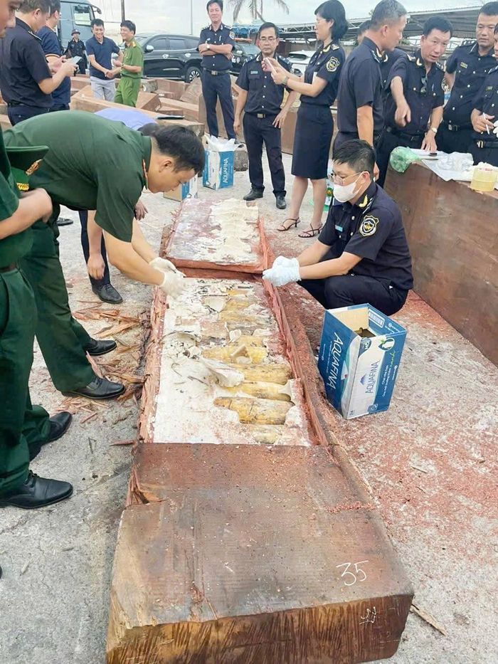 Lực lượng chức năng phát hiện, thu giữ 1.193 kg ngà voi và 79,3 kg xương động vật.