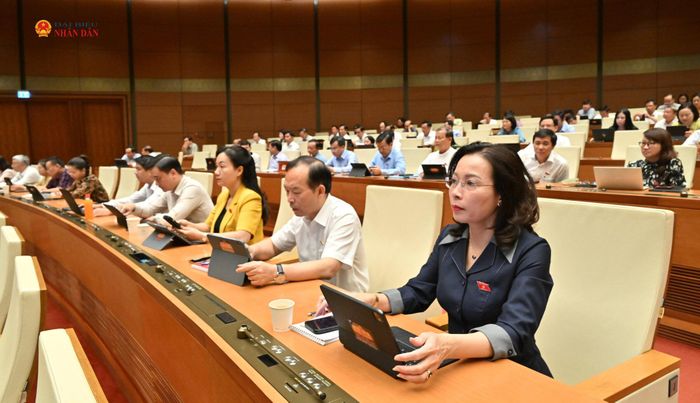Các đại biểu dự phiên họp. Ảnh:Quang Khánh