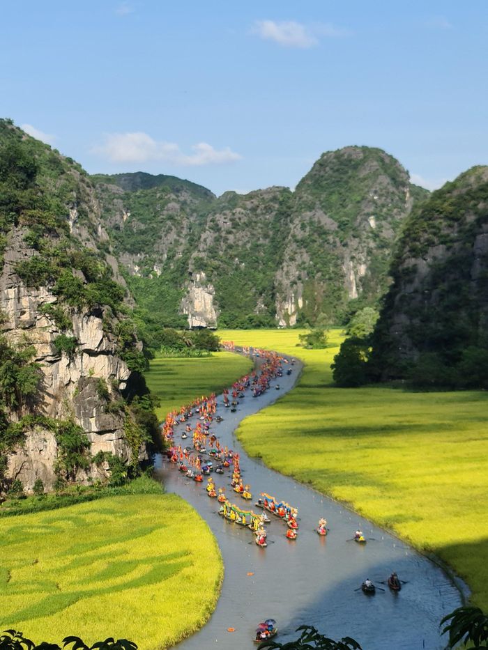 Ban Chỉ đạo Nhà nước về du lịch có nhiệm vụ tham mưu, đề xuất với Thủ tướng Chính phủ về phương hướng, cơ chế, chính sách và các giải pháp thúc đẩy phát triển du lịch... Ảnh: Sở Du lịch Ninh Bình