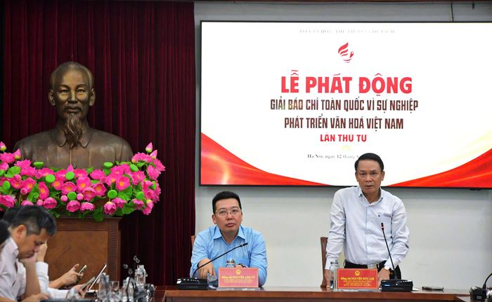Phó Chủ tịch thường trực Hội nhà báo Việt Nam Nguyễn Đức Lợi phát biểu tại sự kiện. Ảnh: HS