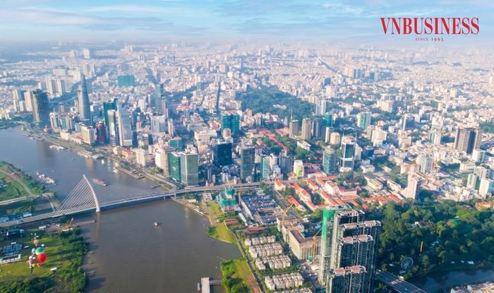 Nhiều nhà đầu tư tay to đang chủ động săn tìm các sản phẩm chịu áp lực tài chính cần bán gấp.