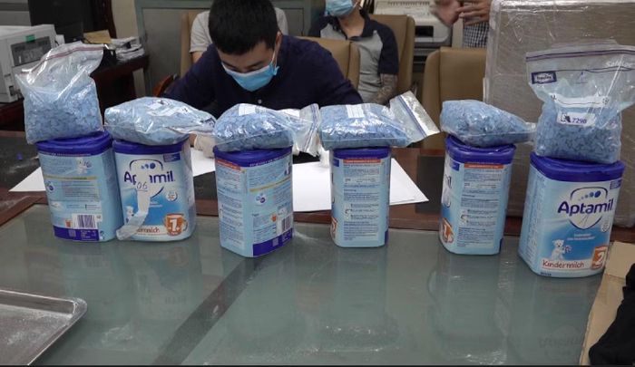 Lực lượng Hải quan Cửa khẩu sân bay quốc tế Nội Bài đã phối hợp với các đơn vị liên quan triệt phá nhiều vụ án, bắt giữ các đối tượng và thu giữ số lượng lớn ma túy các loại.