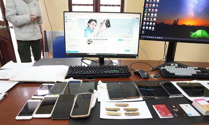 Công cụ, phương tiện các đối tượng sử dụng để thực hiện hành vi lừa đảo.