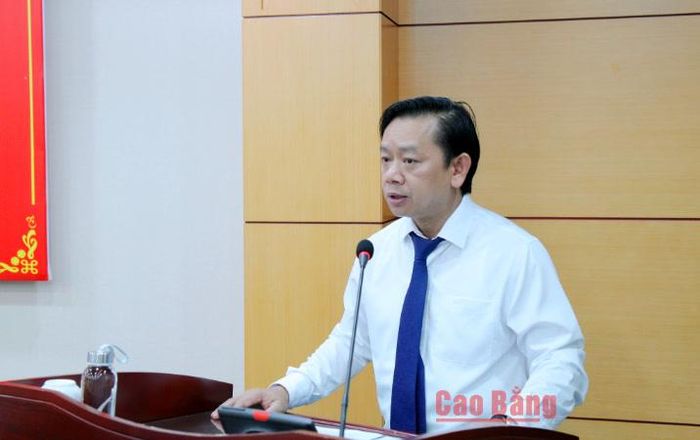 Phó Chủ tịch HĐND tỉnh, Bí thư Đảng ủy HĐND tỉnh Lã Hoài Nam kết luận hội nghị.