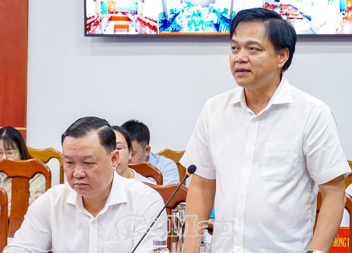 Giám đốc Sở Nông nghiệp và Môi trường Tô Hoài Phương đề nghị quyết liệt chống khai thác IUU, tăng cường quản lý tàu cá, kiểm soát thiết bị VMS và giấy phép khai thác, chuẩn bị cho đợt kiểm tra của EC vào tháng 9 tới.