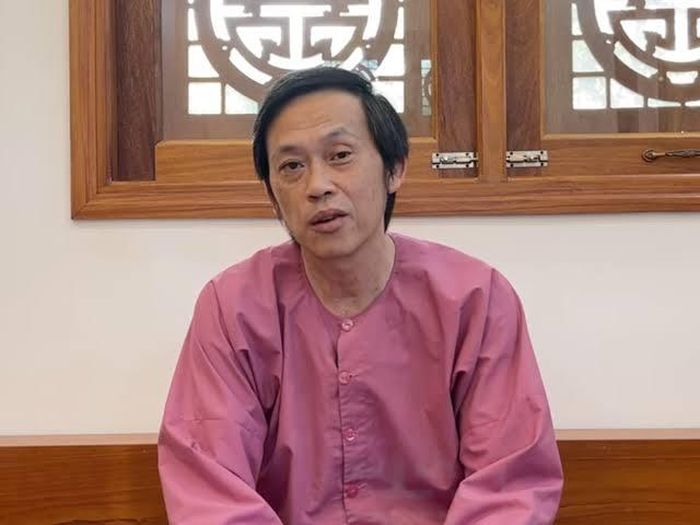 Sóng gió kêu gọi từ thiện khiến sự nghiệp Hoài Linh bị ảnh hưởng nghiêm trọng. Ảnh: FBNV