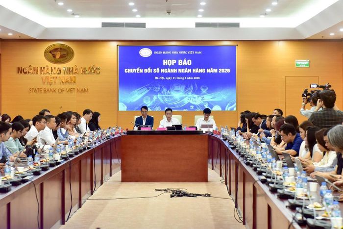 Quang cảnh buổi họp báo.