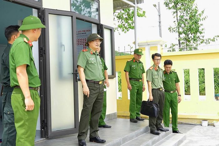 Từng bước xây dựng nền tảng cho một môi trường quản lý nghiêm minh, nhân văn...