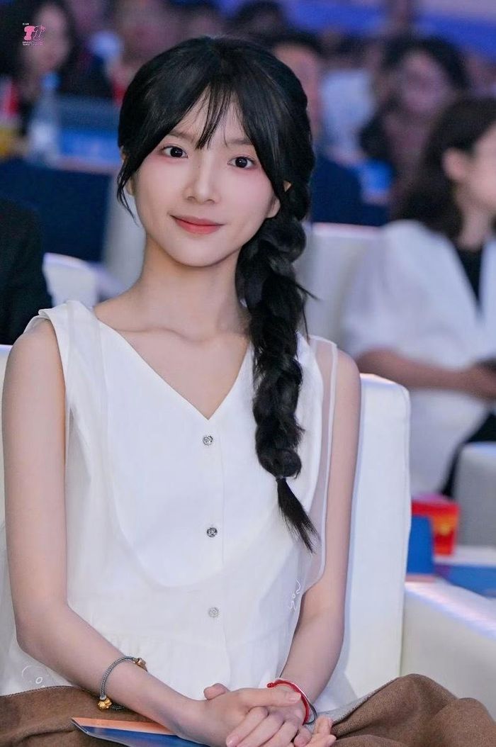 Truyền thông Trung Quốc khẳng định với vai diễn này, Lý Tư Đồng cùng đoàn phim làm nên kỳ tích. Cô cũng trở thành là nữ diễn viên thế hệ 2000 đầu tiên có phim điện ảnh đóng chính đạt doanh thu hơn 1 tỷ NDT.