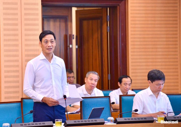 Giám đốc Sở Nông nghiệp và Môi trường Hà Nội Lê Thanh Nam phát biểu. Ảnh: Viết Thành