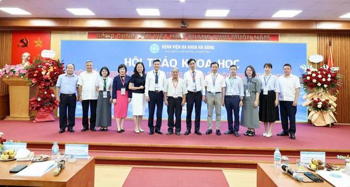 Các đại biểu tham dự hội thảo. Ảnh: Huế Hiền