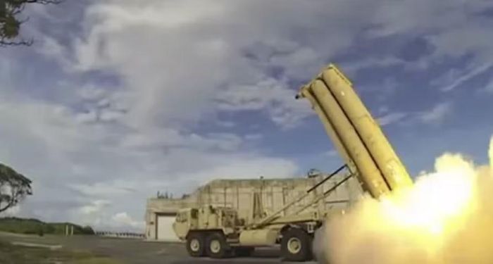 Ông nhấn mạnh Patriot và THAAD chỉ là một phần trong hệ thống phòng thủ tổng thể, đồng thời kêu gọi phát triển thêm các tên lửa đánh chặn rẻ hơn và đa dạng hơn.