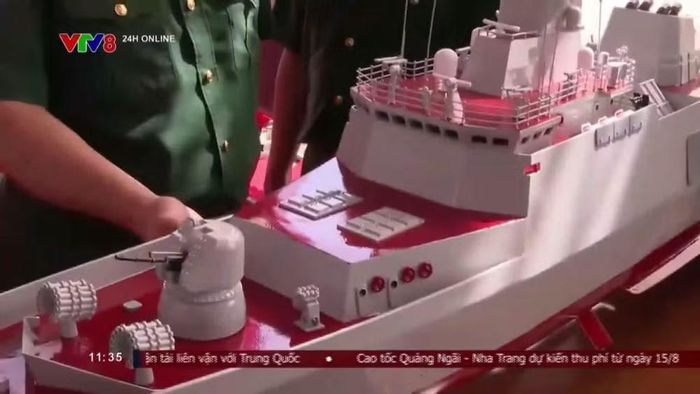 Trước đó Báo Hải quân Việt Nam đưa tin, tàu hộ vệ chống ngầm đa năng được khởi công là tàu chiến đấu có quy mô lớn nhất, hiện đại nhất từ trước đến nay do Việt Nam đóng mới.