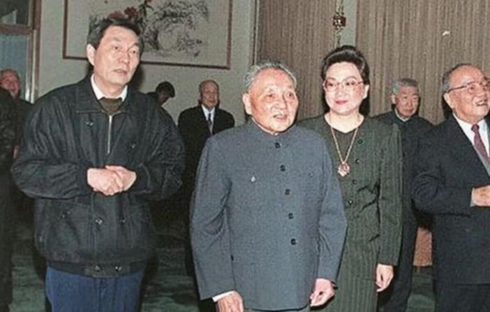 Việc gia nhập WTO giúp Trung Quốc mở cửa thị trường với thế giới và tạo bước ngoặt lớn đối với nền kinh tế.